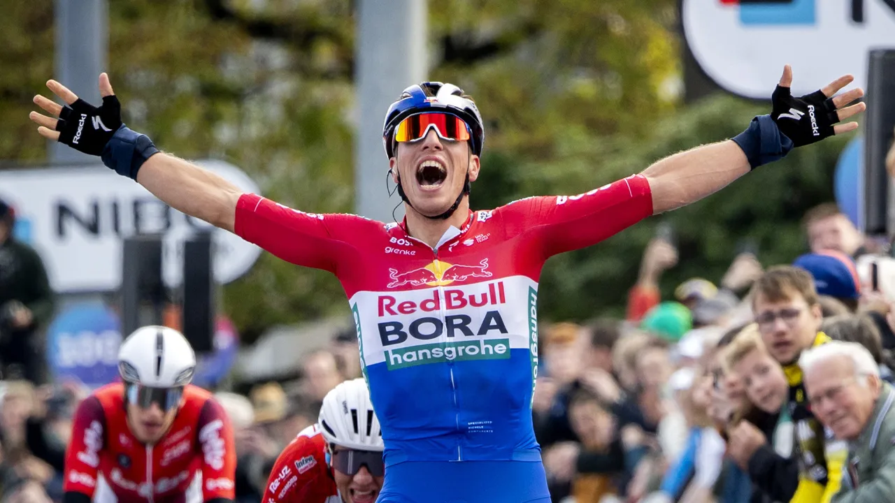Danny van Poppel wint slotetappe van Tour of Holland