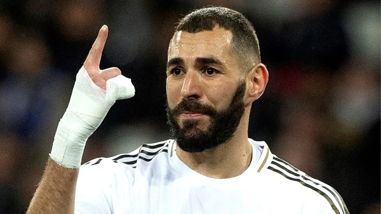 Benzema gaat contract bij Real Madrid verlengen