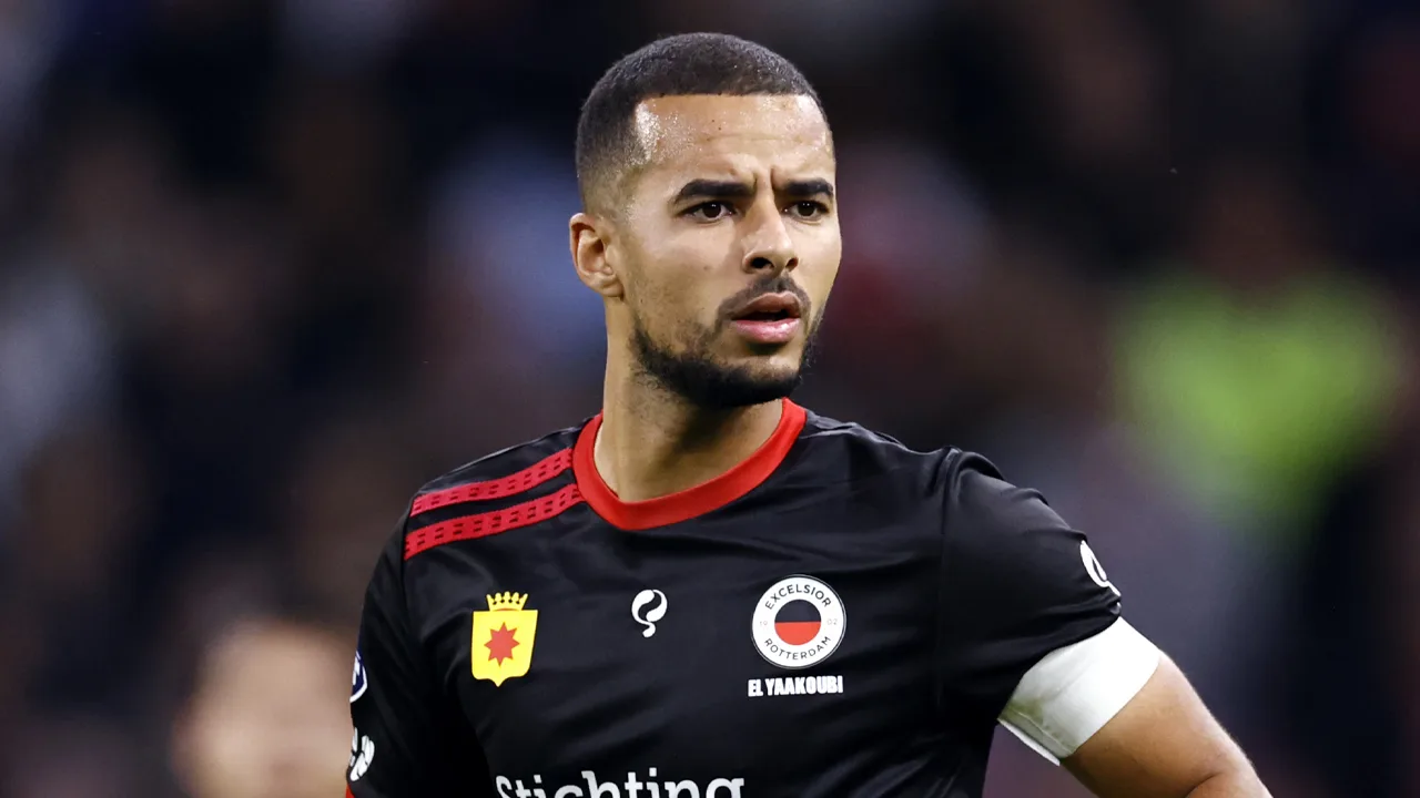 Excelsior: als club, team en mens geraakt door ophef over band