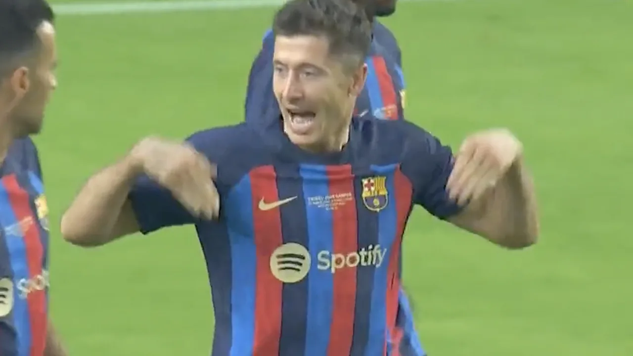 Video: Robert Lewandowski bekroont debuut met doelpunt en twee assists