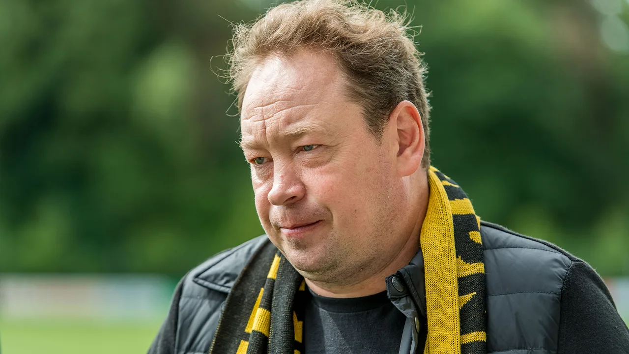 Slutsky haalt uit na kritiek: 'Elke training waren zijn prestaties heel slecht'