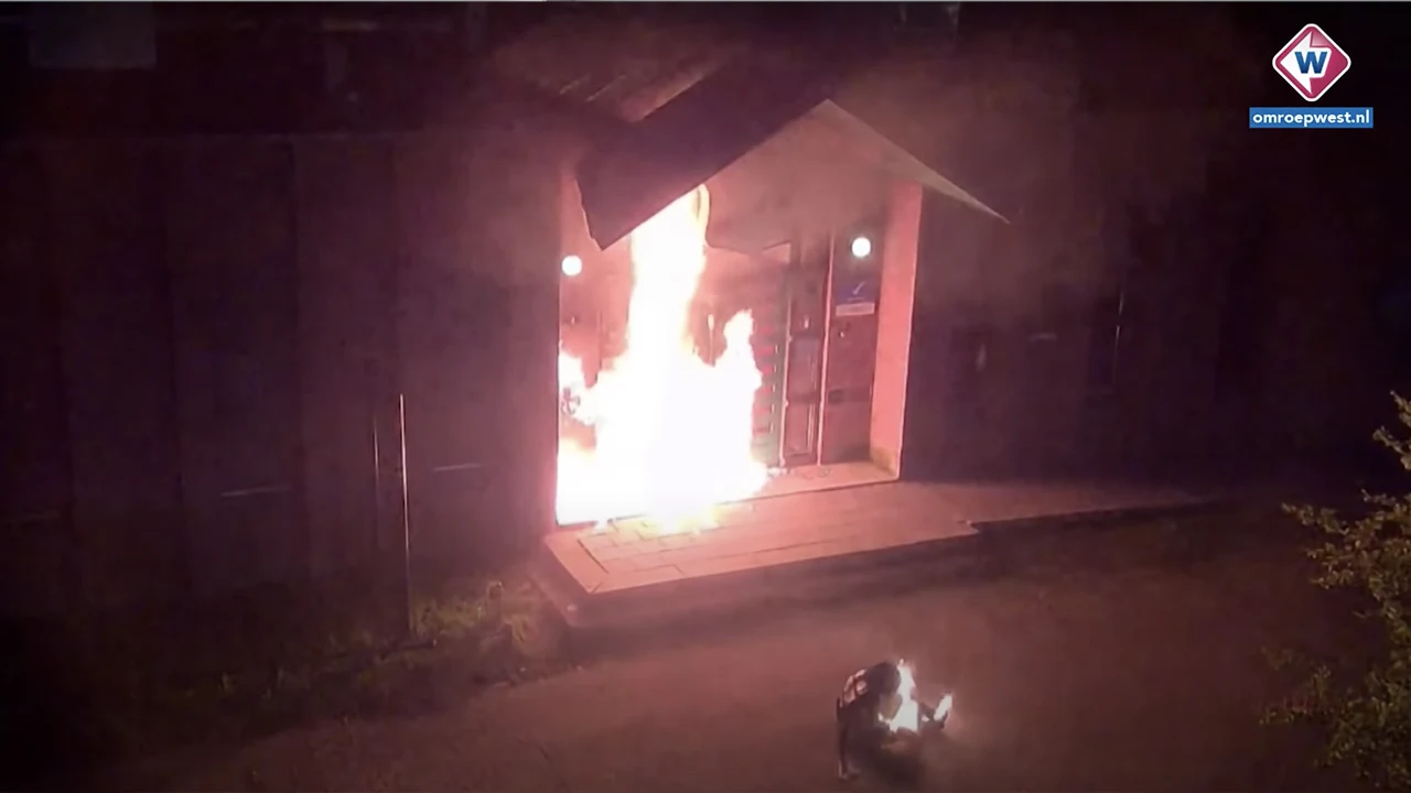 'Voetbalhooligan' zet zichzelf in de fik bij brandstichting Goffertstadion