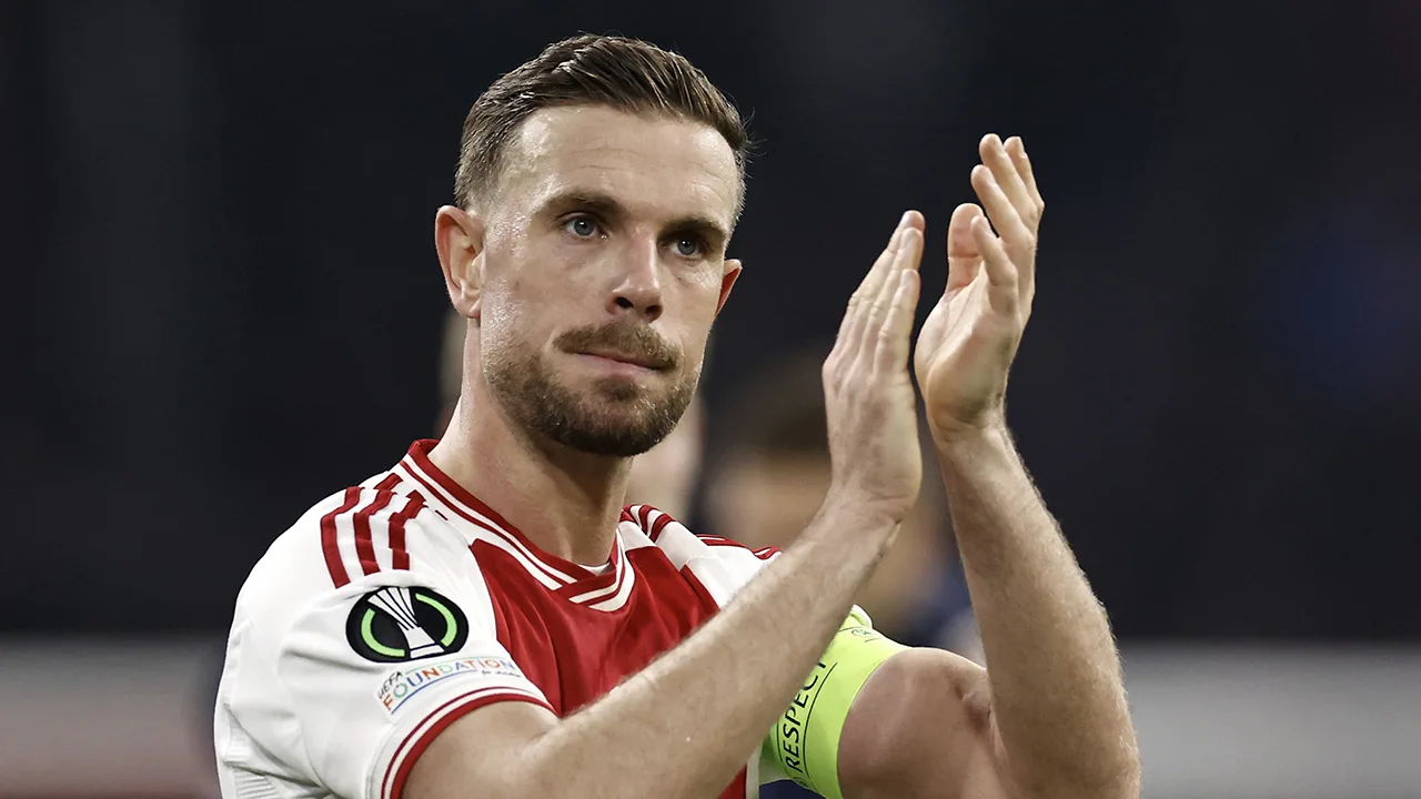 Henderson neemt afscheid van Ajax: 'Het was een eer om voor deze club te mogen spelen'