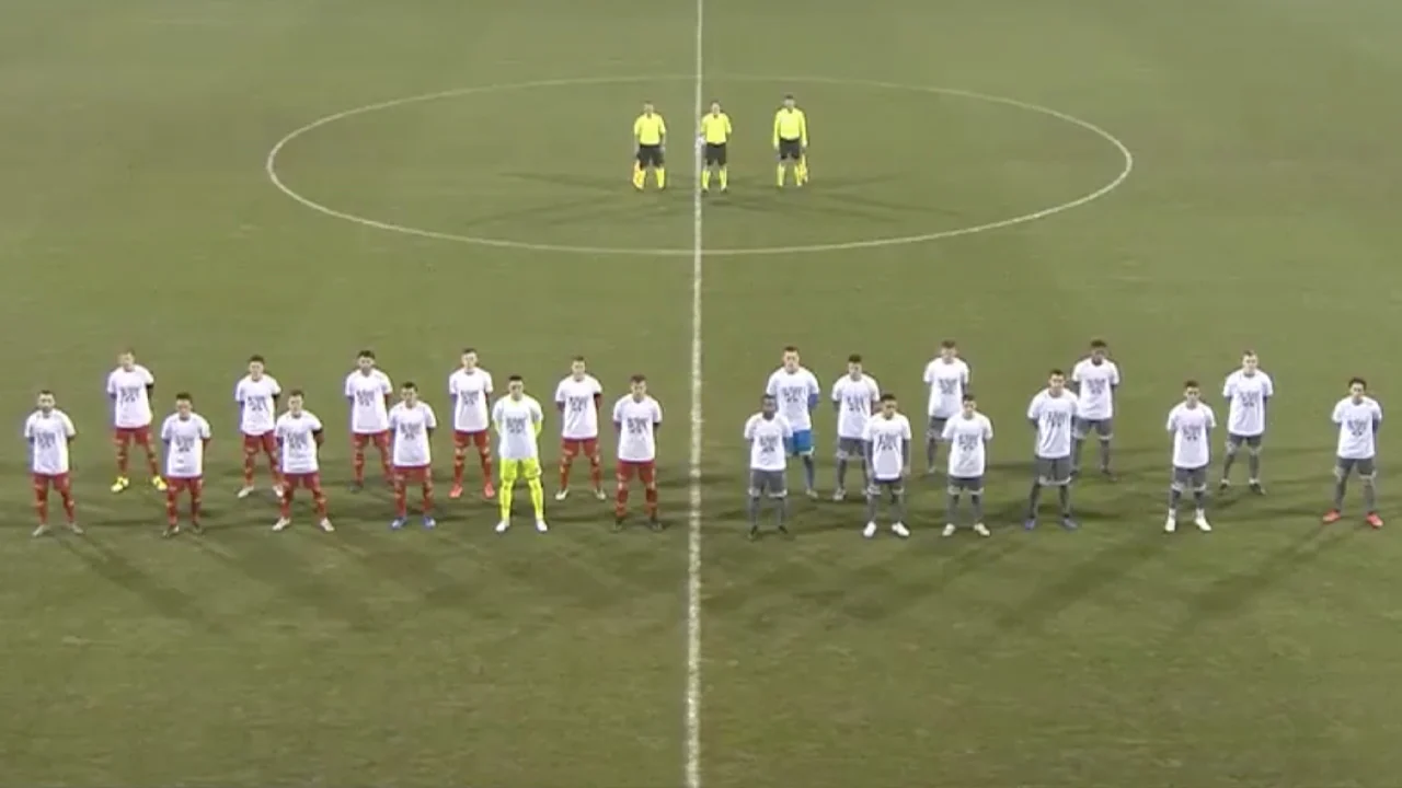 Indrukwekkend eerbetoon aan overleden zoontje van Go Ahead-doelman Michaelis