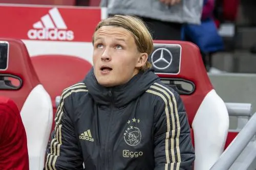 Ajax met Dolberg tegen Fortuna Sittard