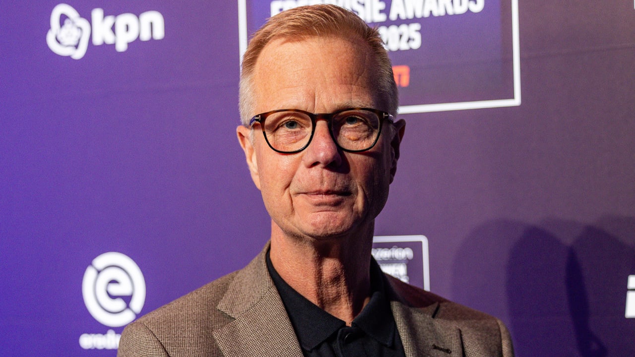 Arno Vermeulen kondigt vervroegd pensioen bij de NOS aan: 'Ik vind het een prachtig moment'