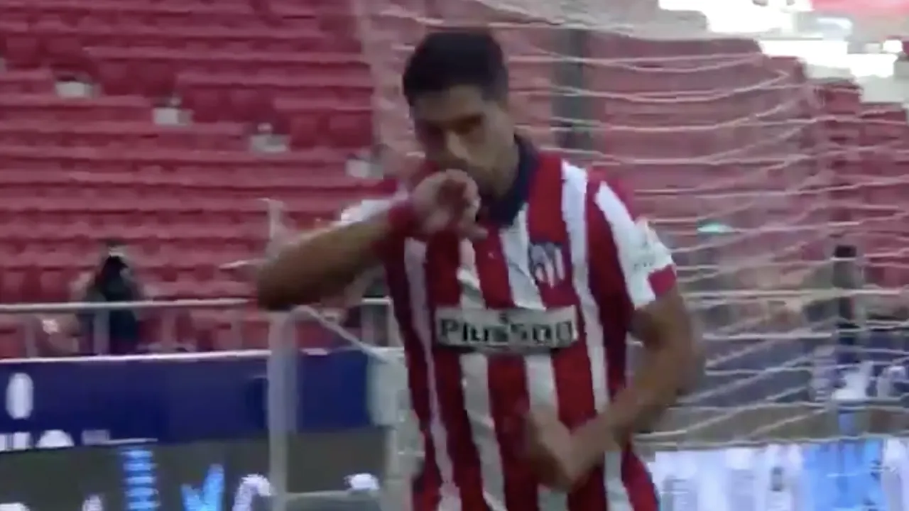 Twee goals en assist in 20 minuten voor Suarez bij Atlético-debuut