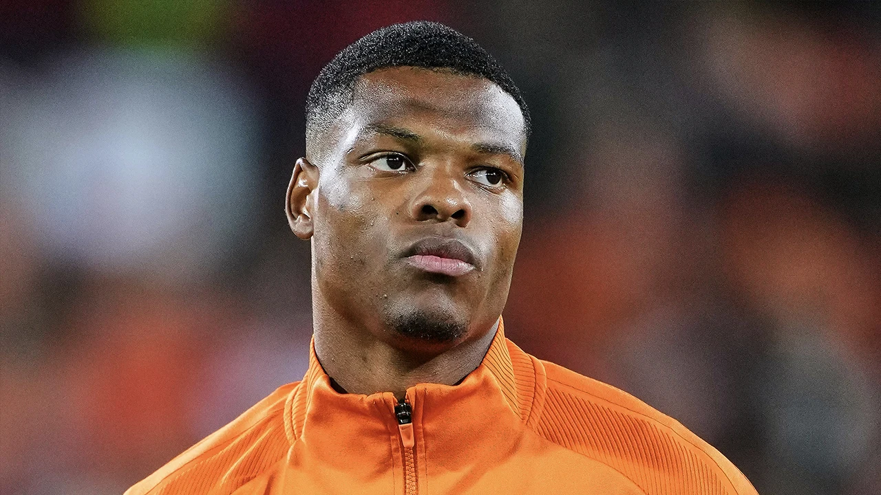 Dumfries overweegt tóch actie tegen WK Qatar: 'Internationals hebben voorbeeldfunctie'