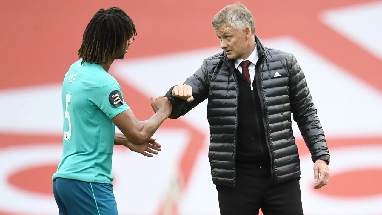 Solskjaer ontkent interesse van United in verdediger Aké