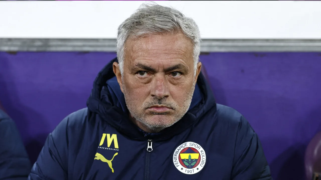Galatasaray wil strafzaak starten tegen José Mourinho