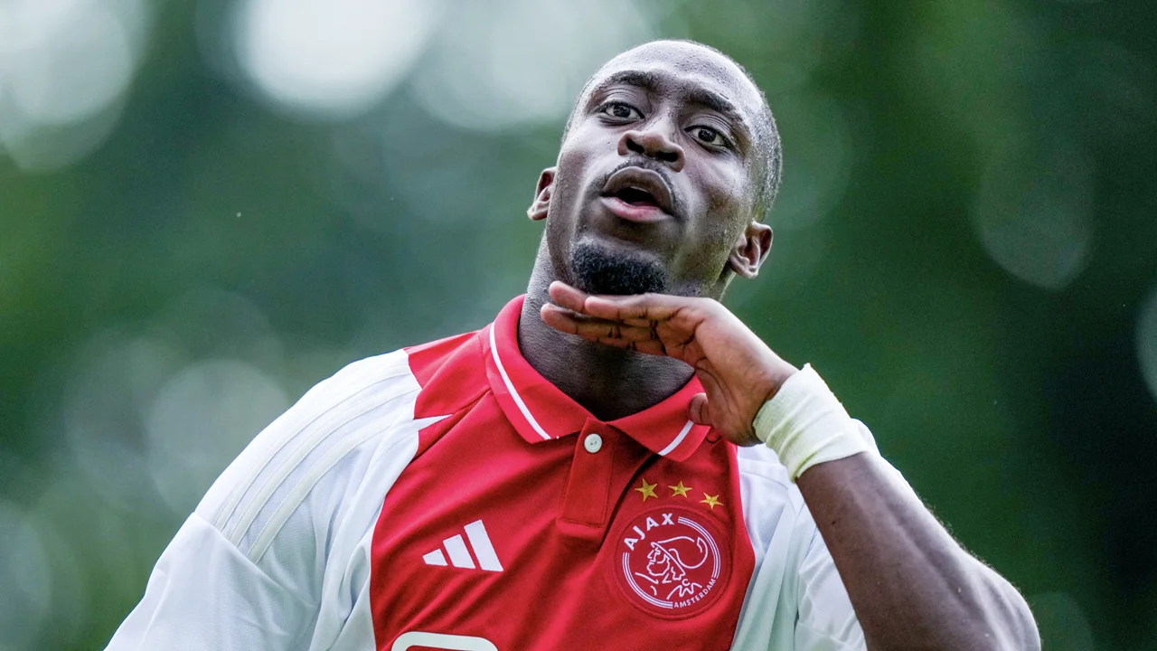 Ajax in tweede oefenduel te sterk voor Sint-Truidense V.V.