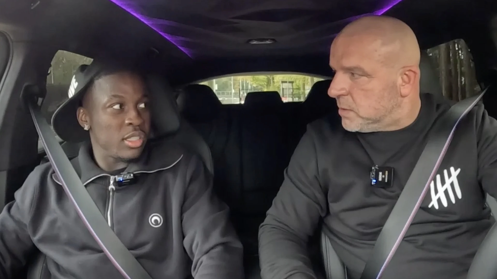 Andy over verschil tussen Ajax en PSV: 'De mensen die daar werken begrijpen niets van voetbal!'