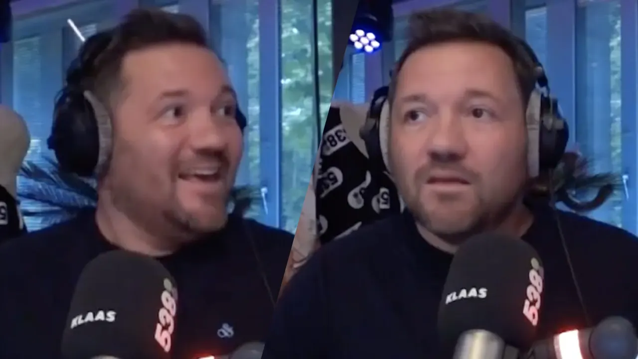 Video: Jarige 538-dj en Ajax-fan Klaas wordt in de maling genomen met 'fantastisch Ajax-cadeau'