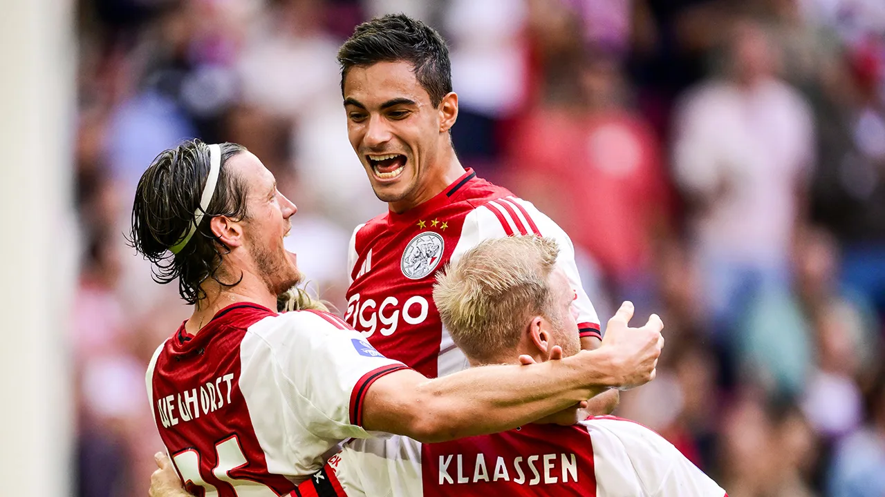 Ajax houdt het lang spannend maar boekt verdiende zege op Heracles