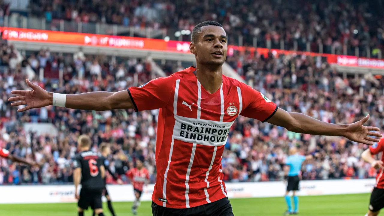 Janssen pleit voor basisplaats Gakpo: 'Gaat een belangrijke speler worden voor Oranje'