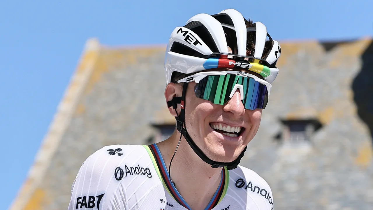 Pogacar wint zevende etappe in de Tour en pakt geel terug