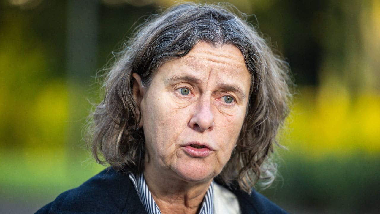 Faber kan leven met spoedwet asiel: 'Als het maar gewoon gebeurt'