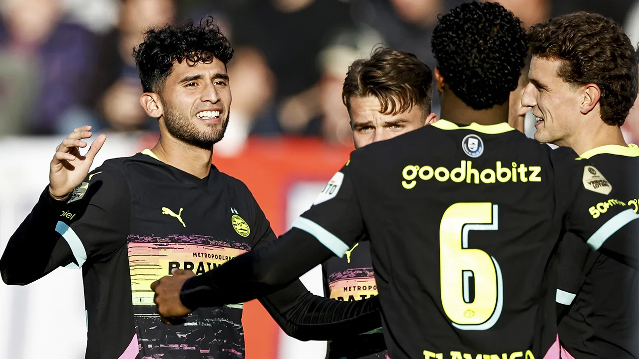 Pepi helpt PSV met twee treffers aan uitzege op Willem II