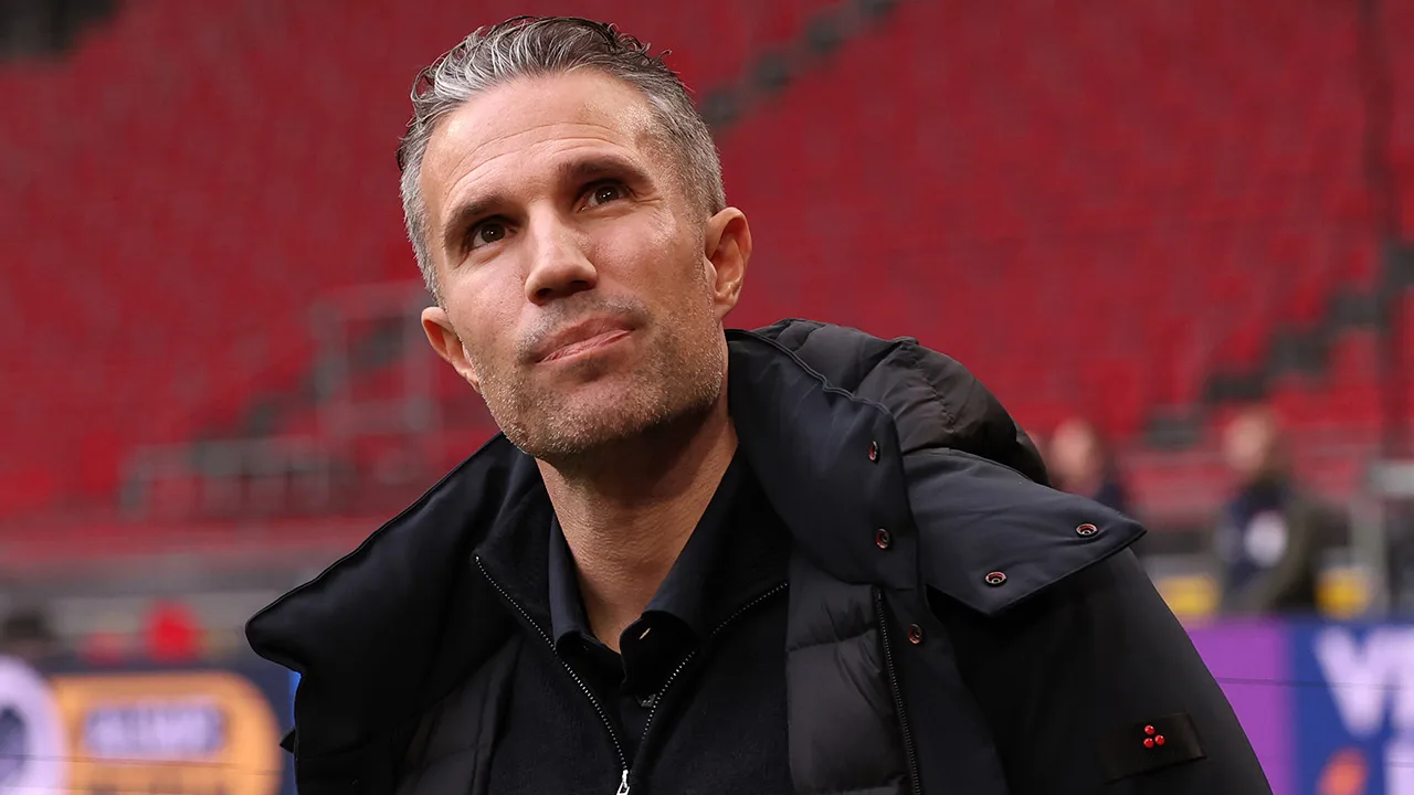 Feyenoord houdt vertrouwen in Robin van Persie