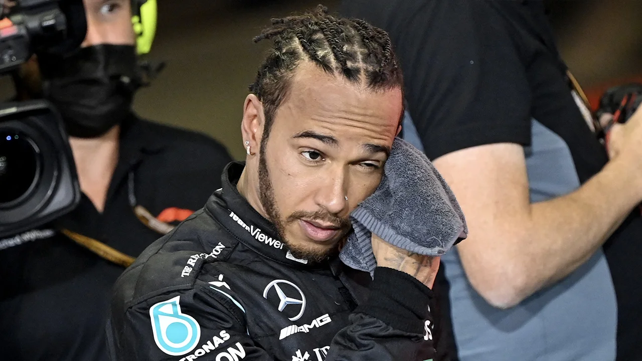 Jongere broer geeft update over vervolg Formule 1-carriére Lewis Hamilton
