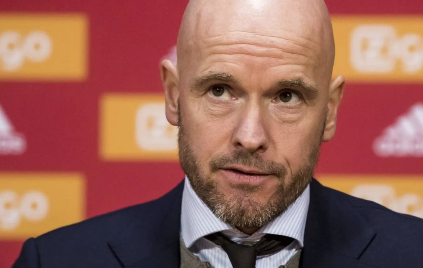 Ten Hag laat zich uit over inzetbaarheid Frenkie de Jong