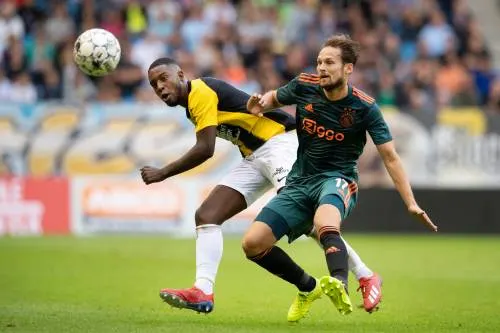 Bazoer start voor Vitesse