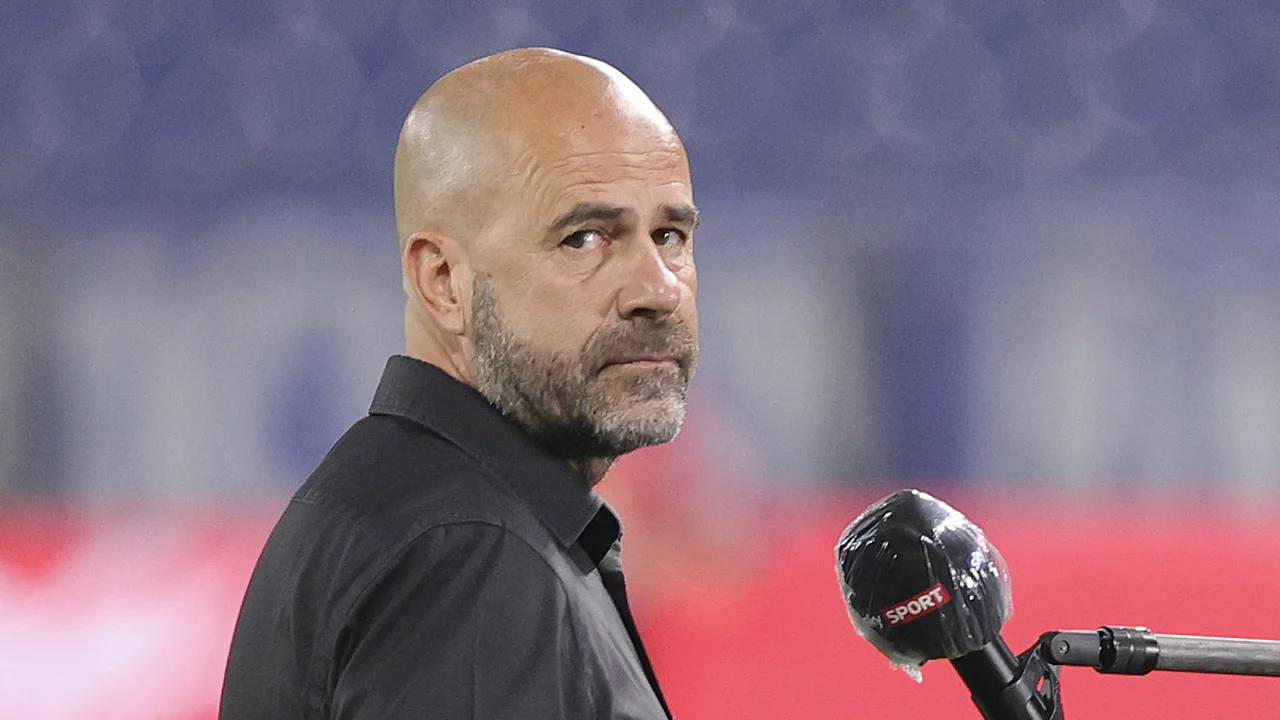 Trainer Bosz stelt met Leverkusen teleur tegen Schalke: 1-1