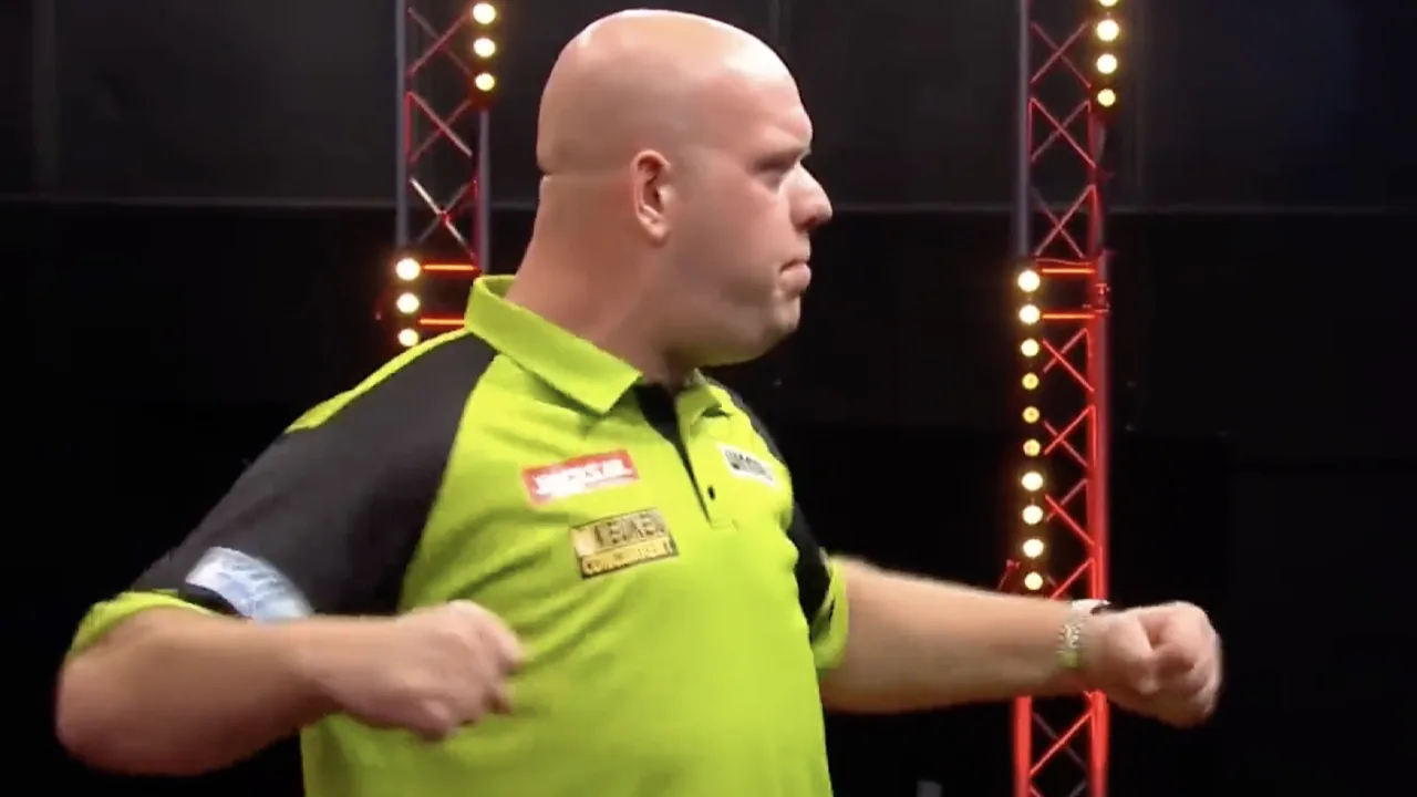 Michael van Gerwen na historische negendarter naar finale World Series of Darts Finals