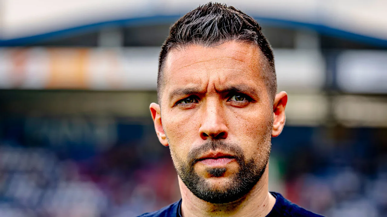 Vertrek van Farioli bij Ajax zou politiek spel zijn geweest: 'Ordinaire clubhopper'