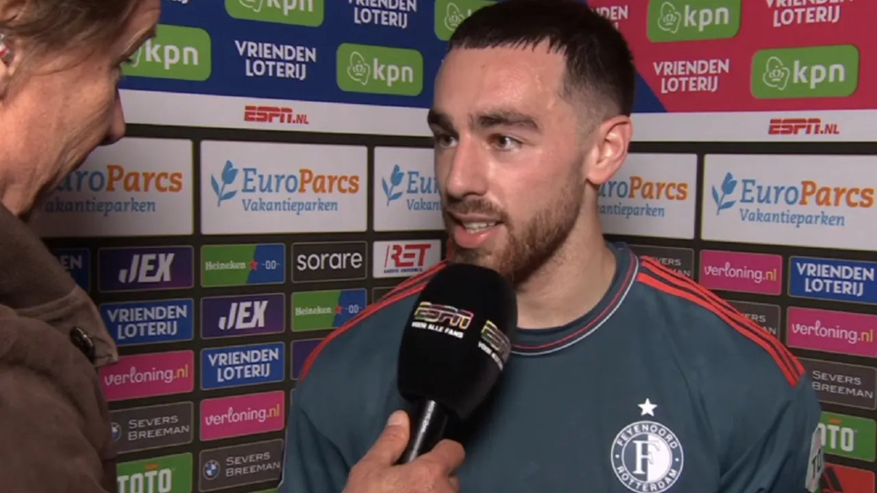 Kökcü was wel klaar met praatjes van Ajax: 'Geen woorden, maar daden'