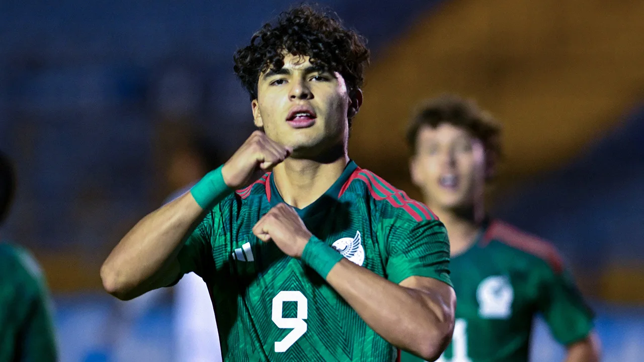 Feyenoord contracteert Mexicaanse aanvaller Stéphano Carillo