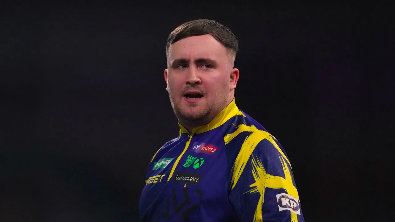 Titelverdediger Luke Littler voor derde keer op rij in finale WK darts