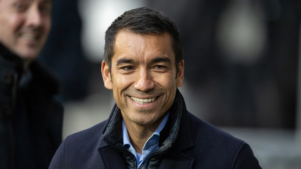 Van Bronckhorst aan de slag bij Manchester City