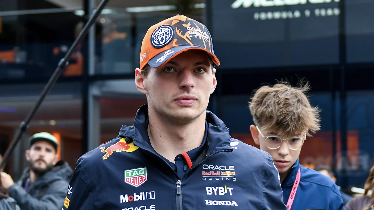 Verstappen start GP België vanaf plek elf na snelste kwalificatietijd en gridstraf