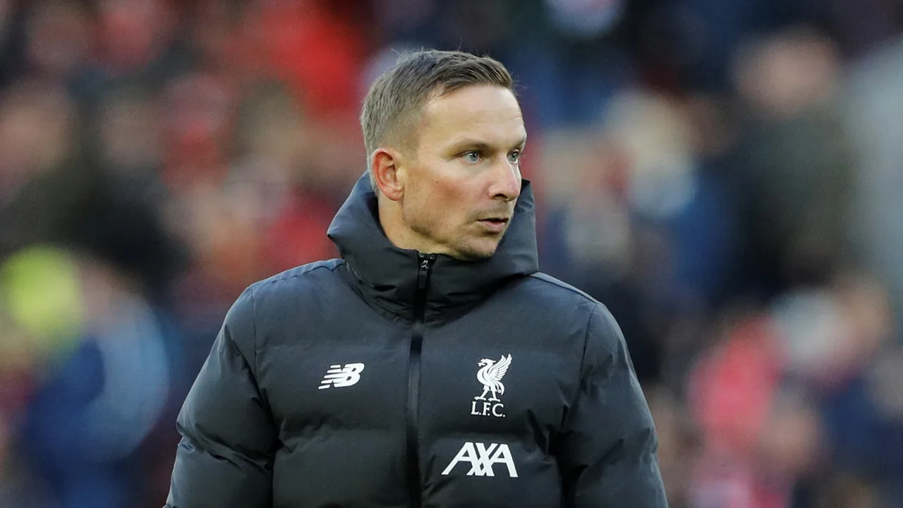 ‘Lijnders kandidaat om Klopp in de toekomst op te volgen bij Liverpool’