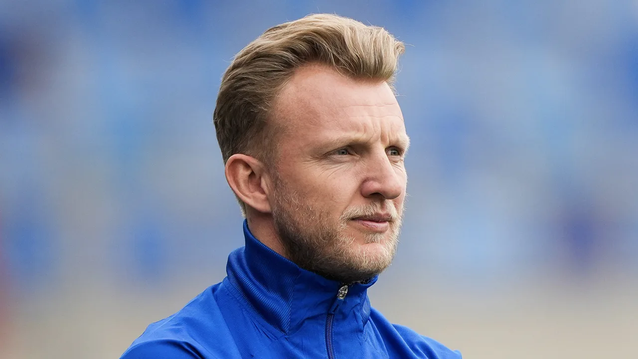 Dirk Kuyt uitgeroepen tot 'Meest Opvallend Gebotoxte Tv-Ster van 2021'