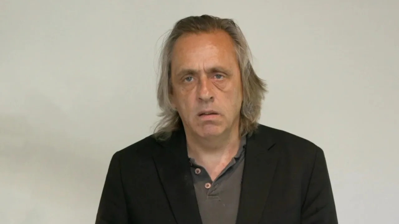 Marcel van Roosmalen blikt terug op opmerkelijk TV-moment: ‘Triest’