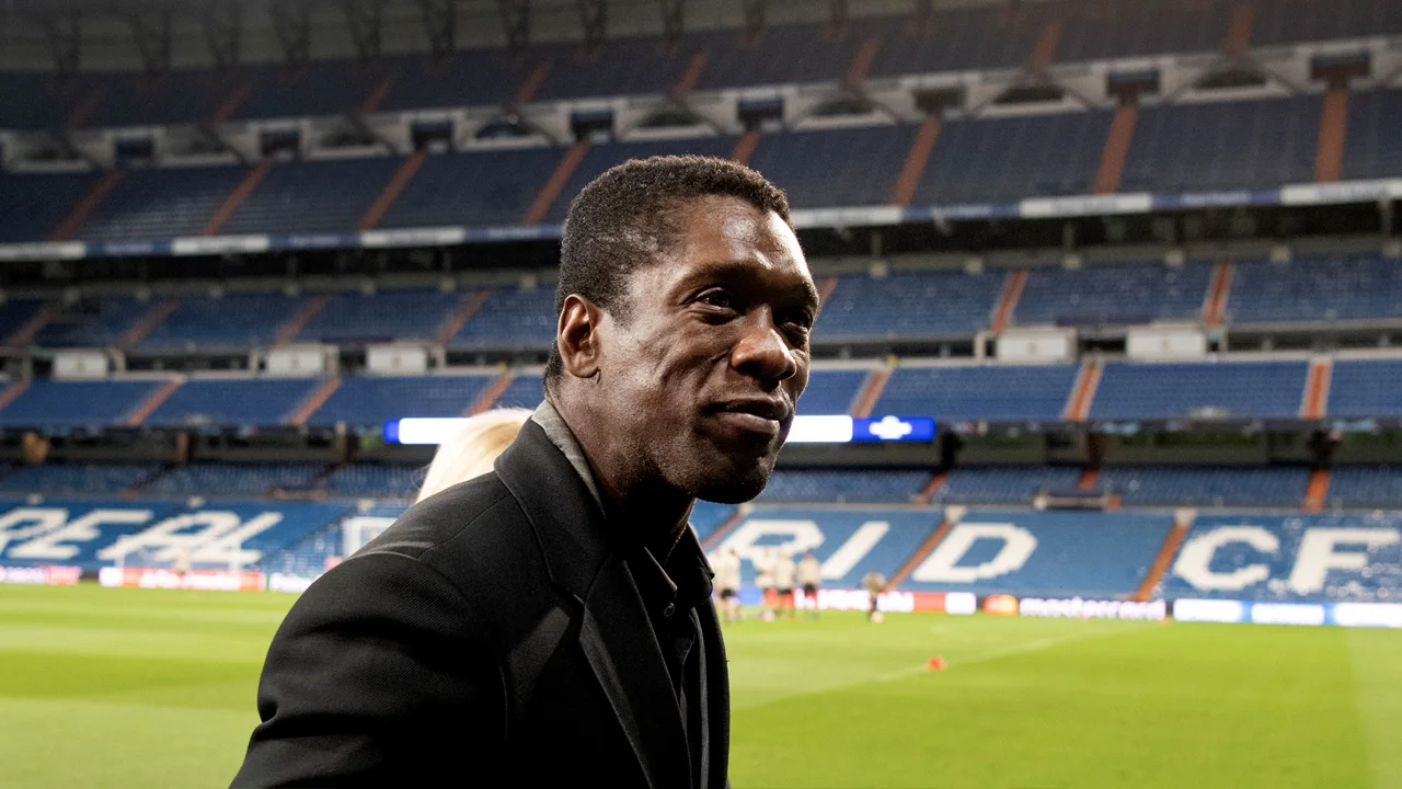 Seedorf genoemd als opvolger van Overmars: 'Hij is behept met het Ajax-DNA'