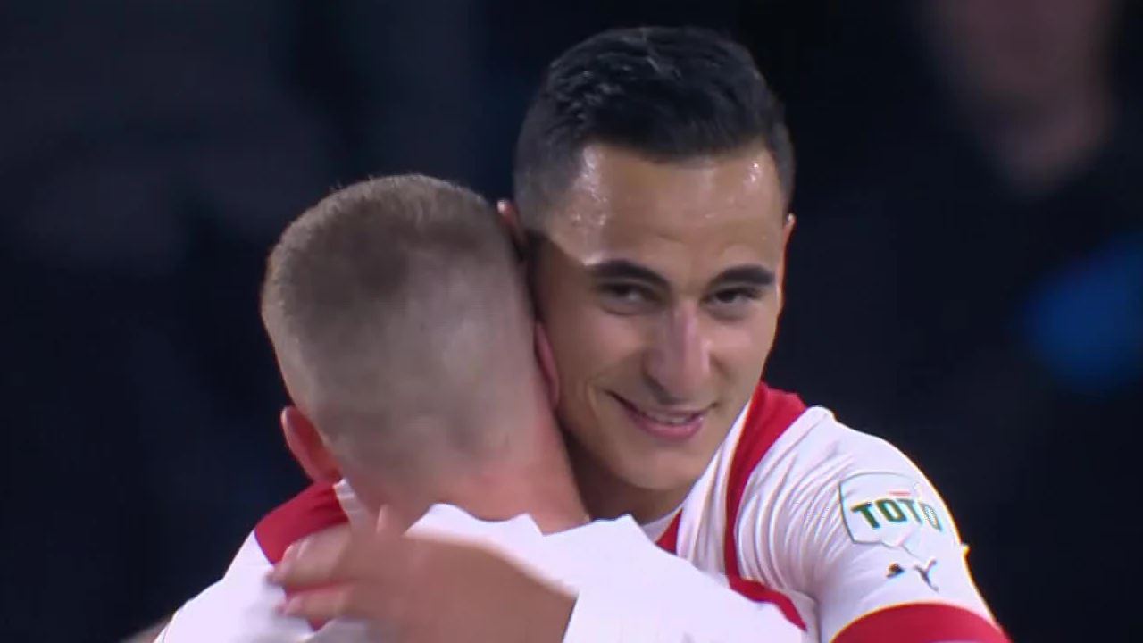 VIDEOGOAL: PSV - FC Zürich 5-0 (El Ghazi)