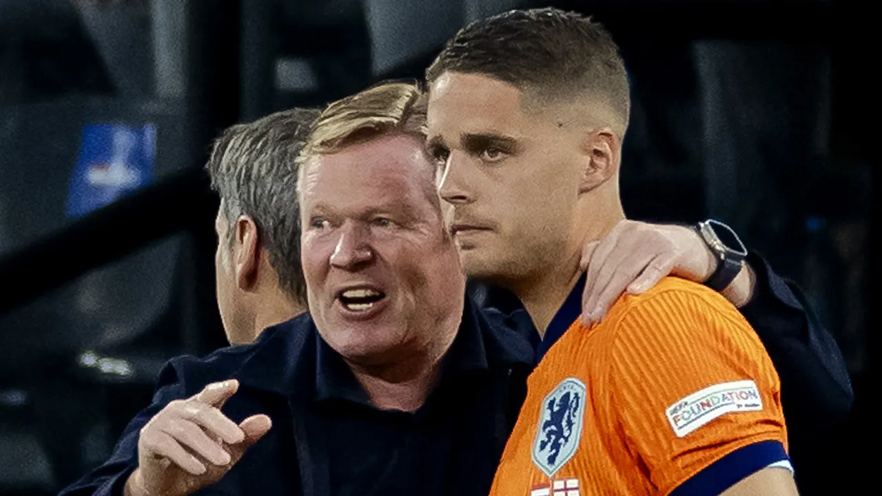 Joey Veerman kan wel lachen om post van De Speld over Ronald Koeman