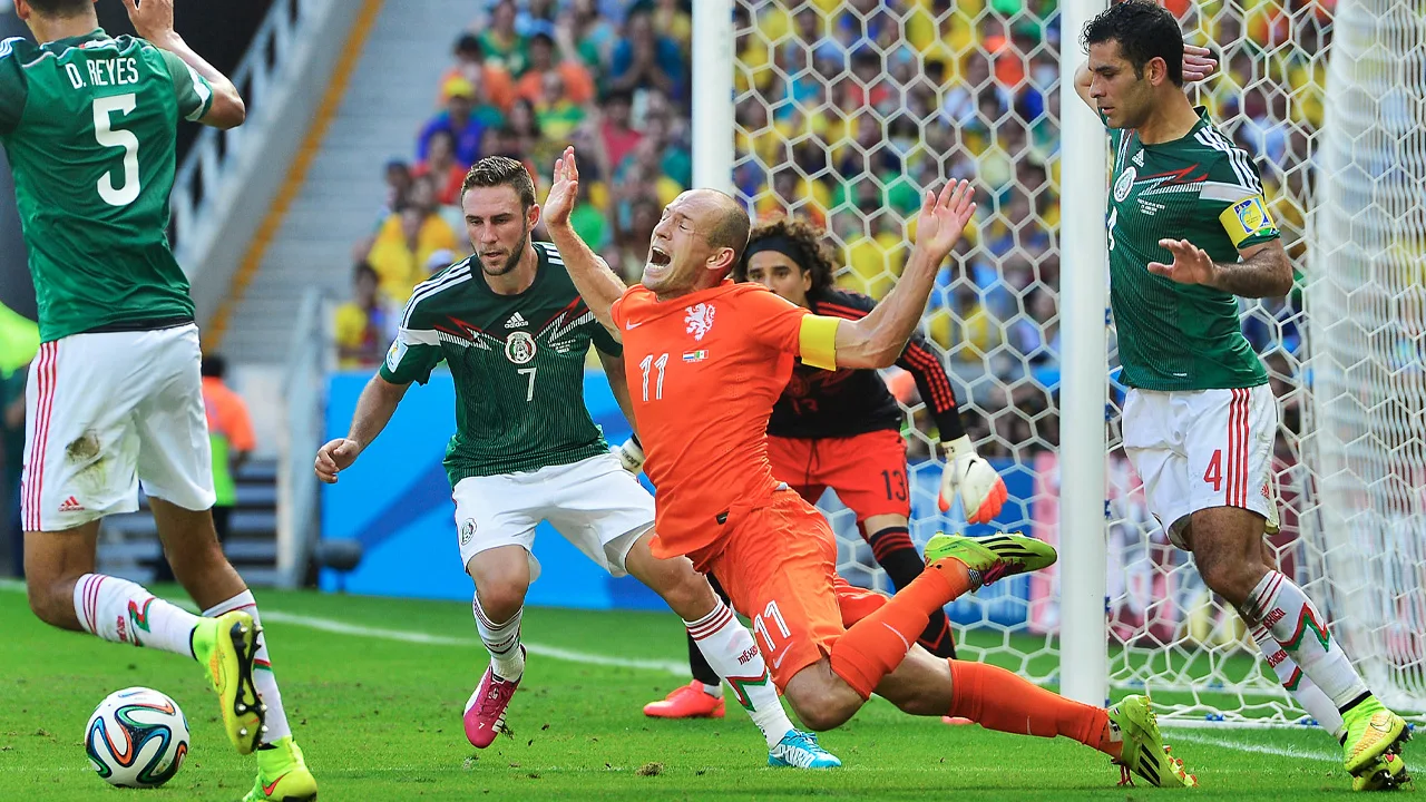 Brand in stadion waar Oranje Mexico versloeg op WK van 2014