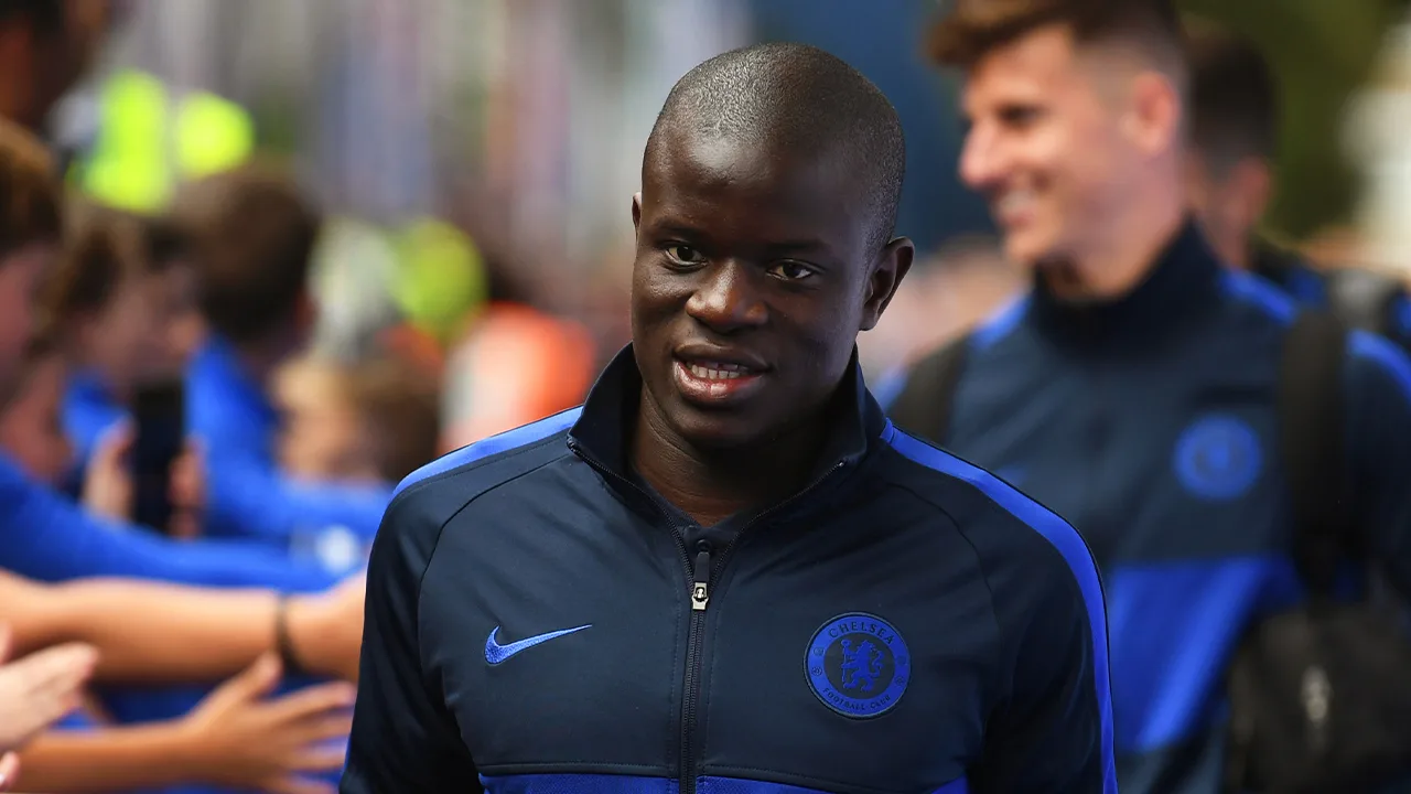 Kanté bij Chelsea overladen met complimenten