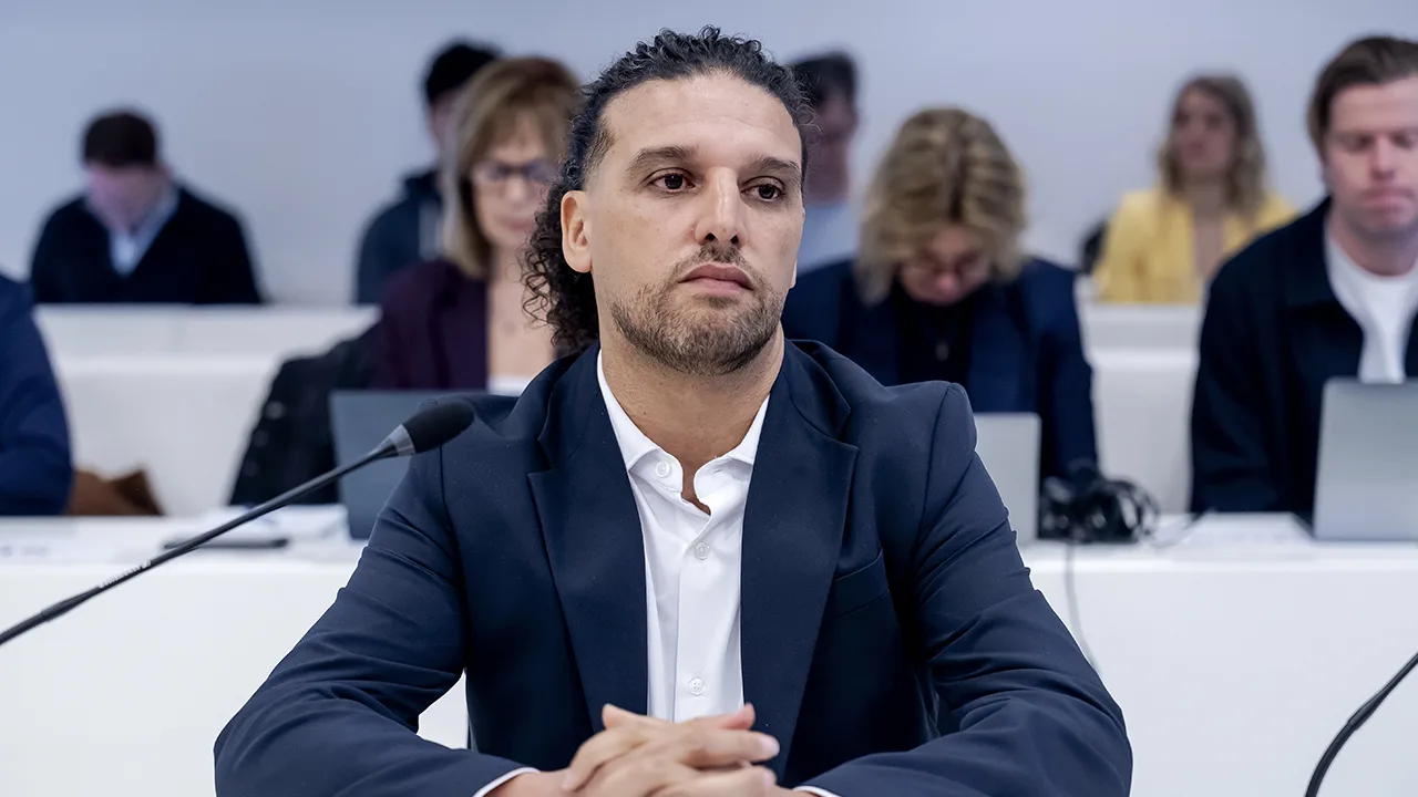 Ali B hoort strafeis voor aanranding en twee verkrachtingen