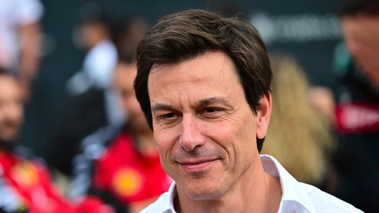 Toto Wolff komt terug op uitspraken over Max Verstappen: ‘Niet slim van me’