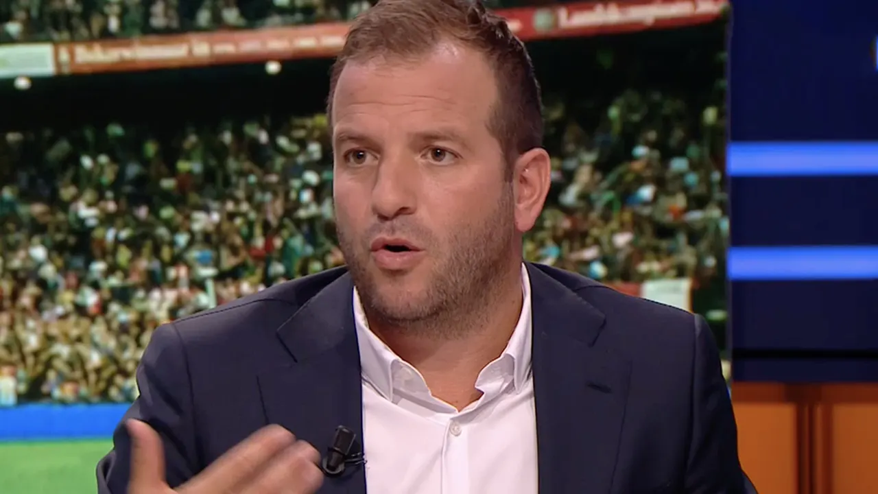Van der Vaart fileert 'mafketel' van Ajax: 'Die zou ik nooit meer opstellen'
