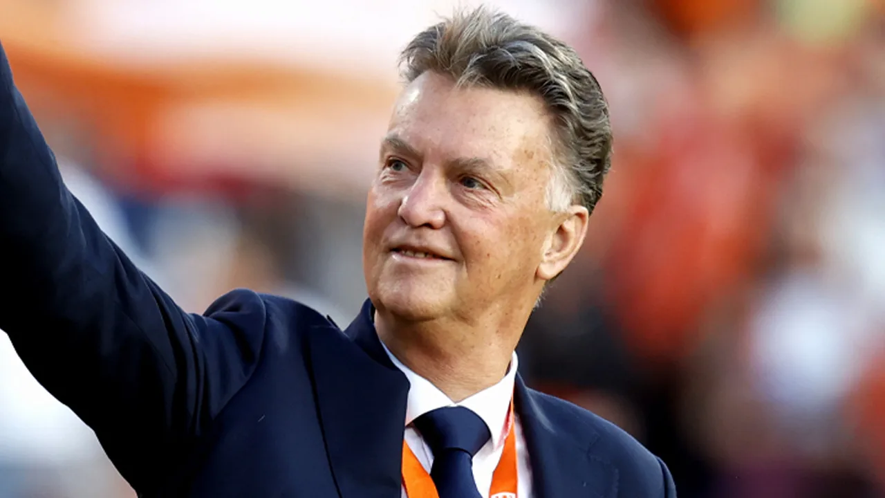 Dit verdient Louis van Gaal als bondscoach van het Nederlands elftal