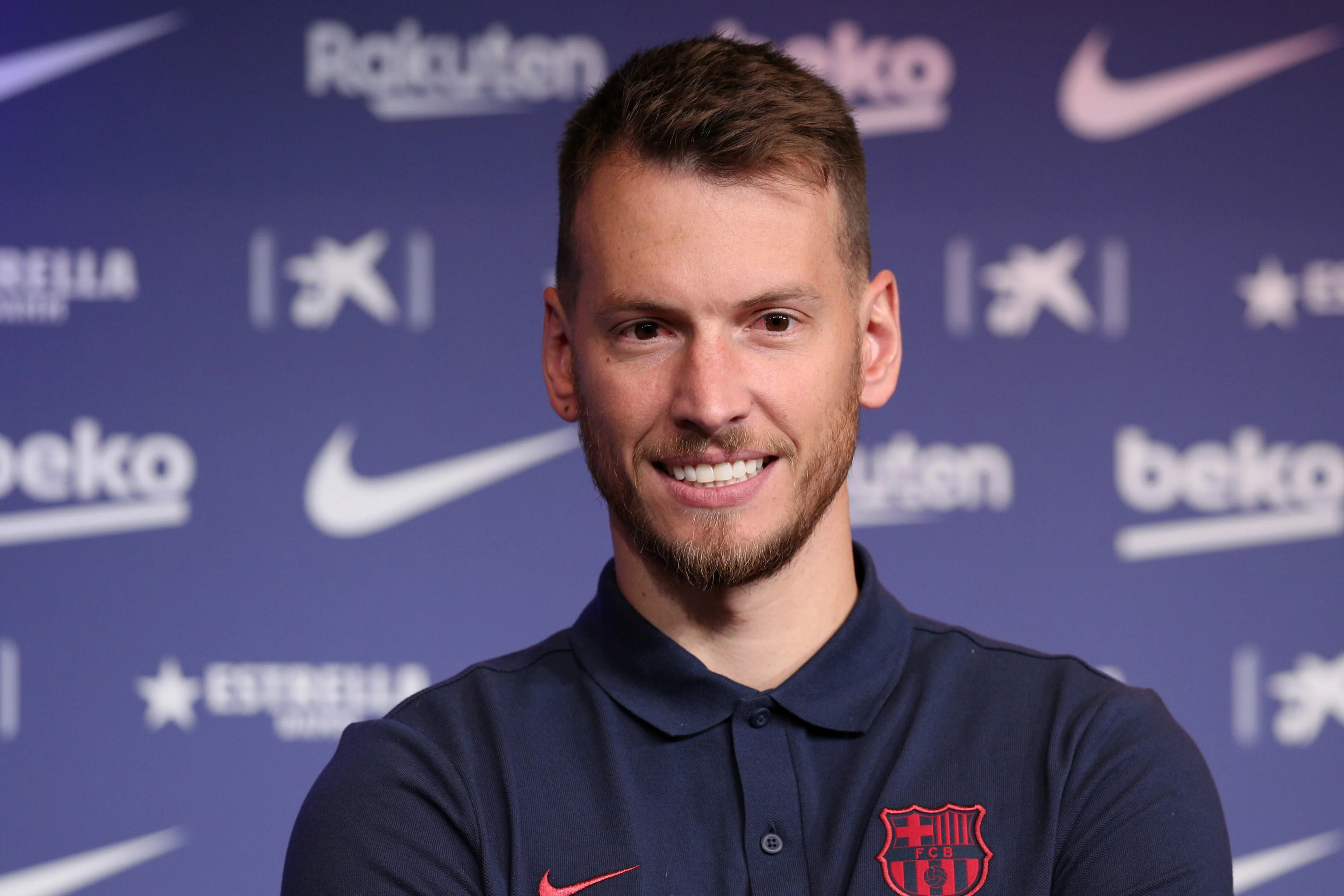 Barcelona is Neto weken kwijt