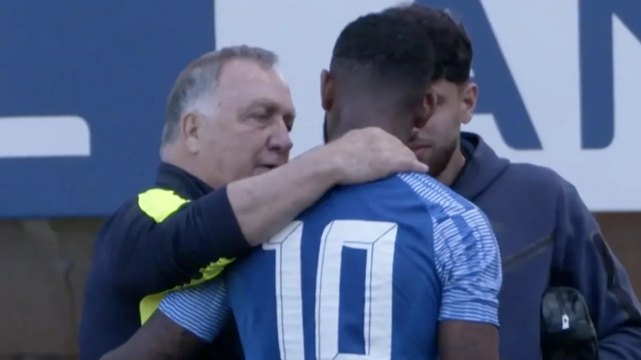 Curaçao-aanvoerder Leandro Bacuna heeft prachtige woorden over voor gestopte Dick Advocaat