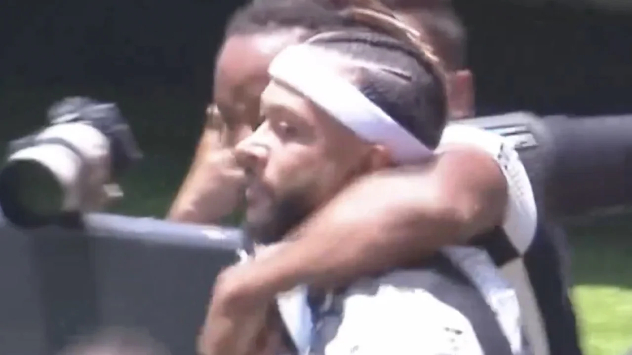 Videogoal: Memphis Depay opnieuw trefzeker voor Corinthians