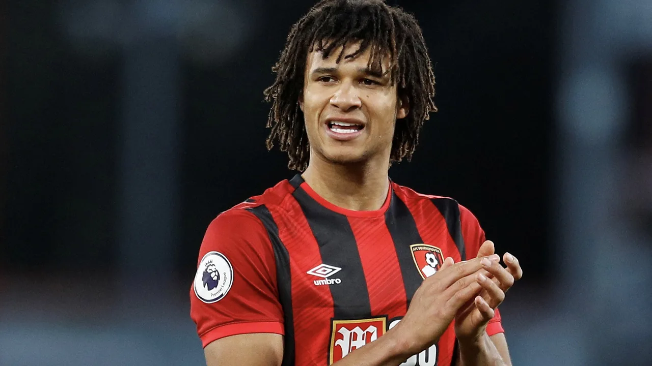 'Nathan Aké staat voor droomtransfer naar Manchester City'